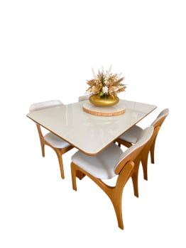 MESA DE JANTAR VERSATE COM 4 CADEIRAS - TECIDO LINHO BEGE CLARO C10 - 1,35M x 0,90M